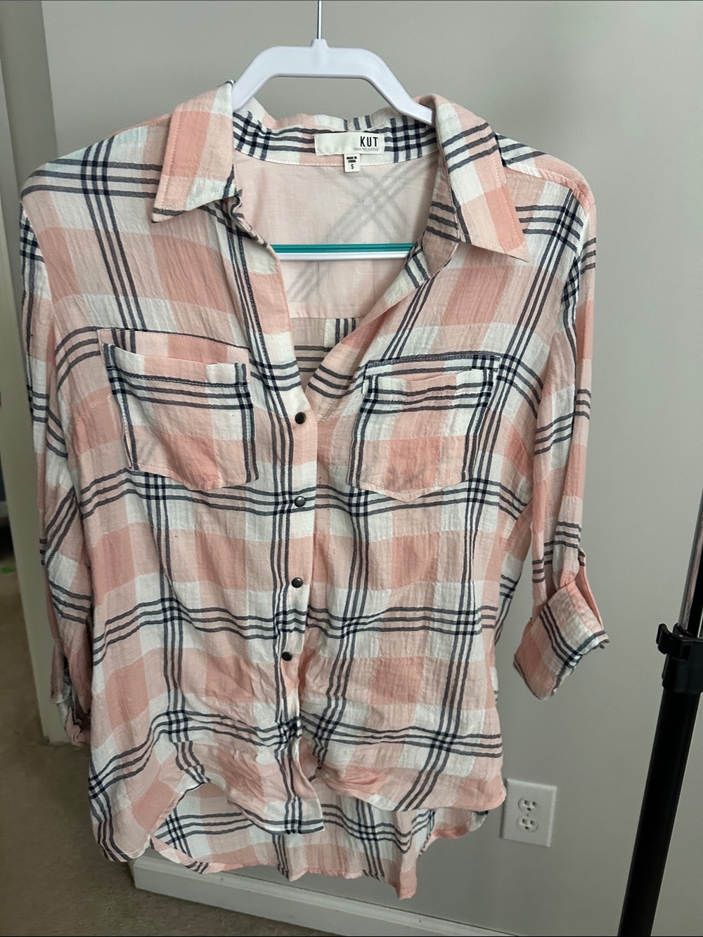 Kut from the Kloth Peach and White Plaid Button-Down Shirt